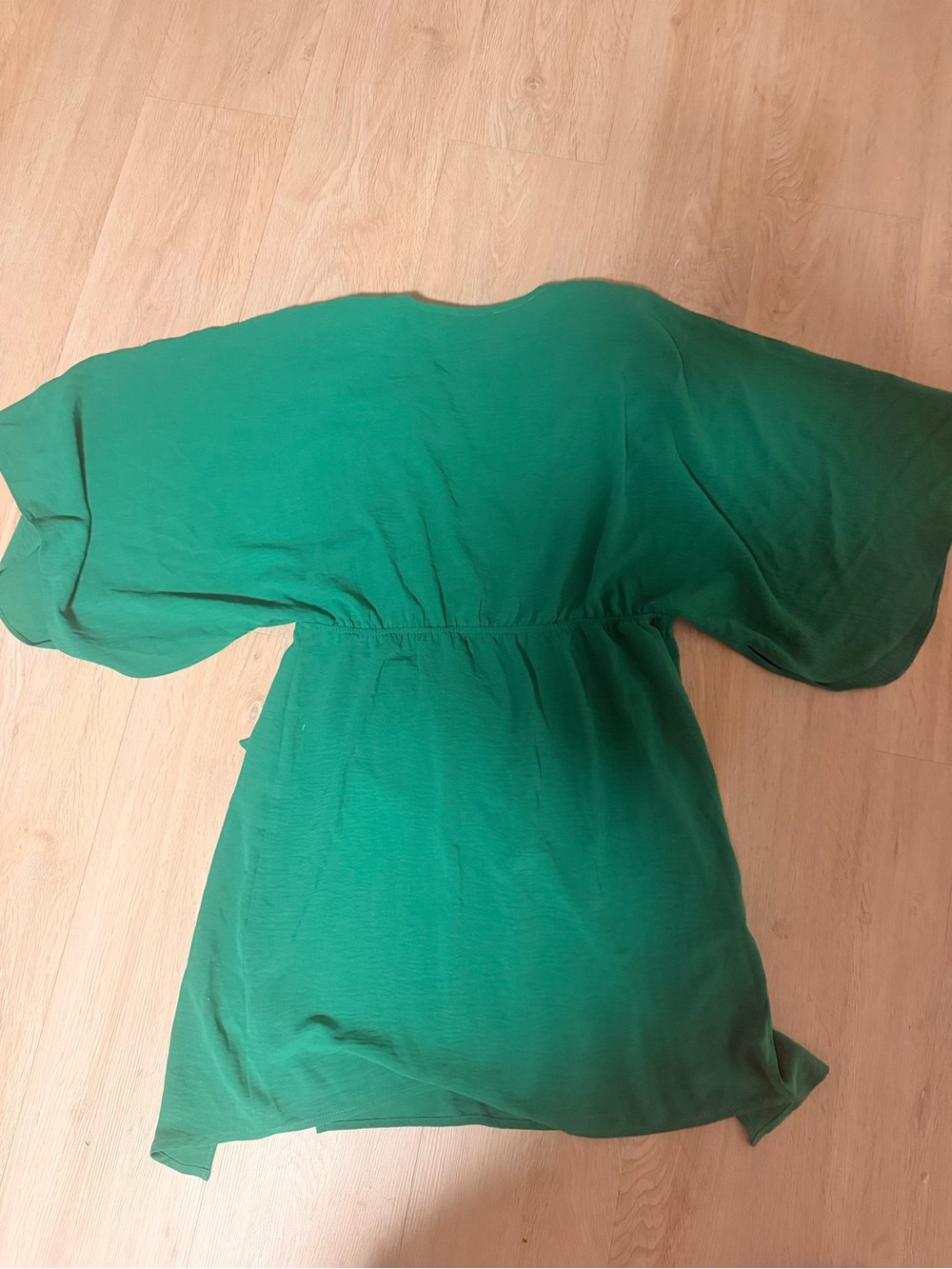 CUPSHE  Shamrock Green Surplice Mini Dress - Picture 8 of 11